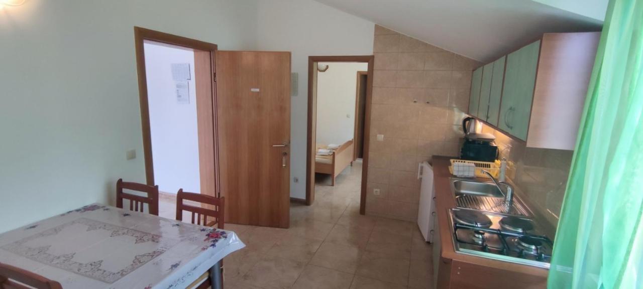 Apartments Sofija スラティネ エクステリア 写真